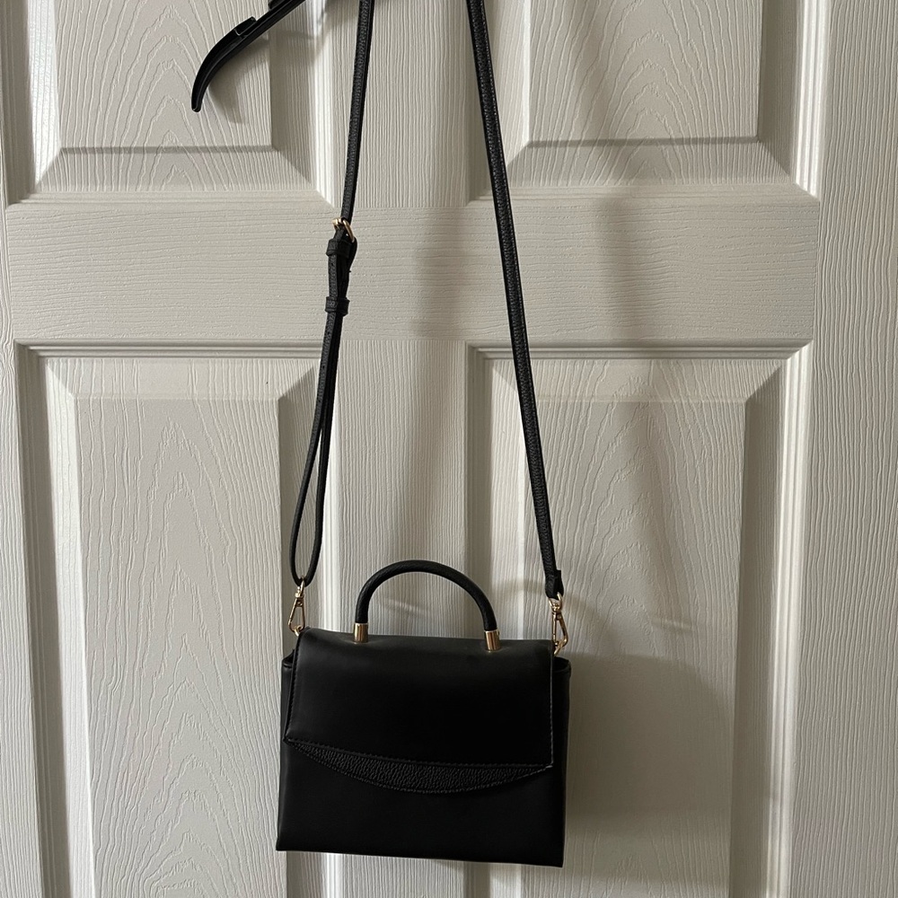 Black crossbody bag
